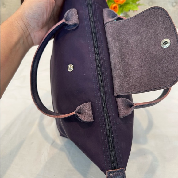 Authentic Longchamp Deep Purple Tote with Signature Leather Trim - Picture 13 of 15